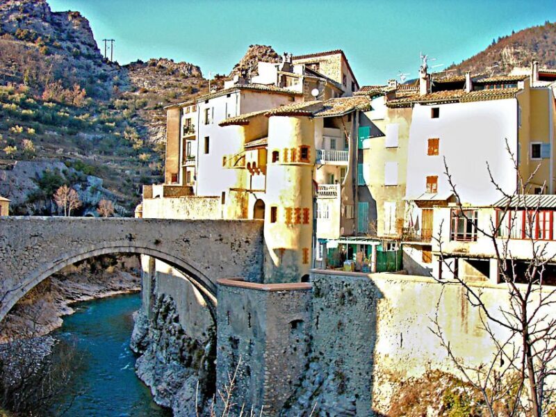 Fabulous Red Canyon and Entrevaux, Private Full day Tour - Exploring the South of France: A Full-Day Private Tour of Red Gorges and Medieval Charm
