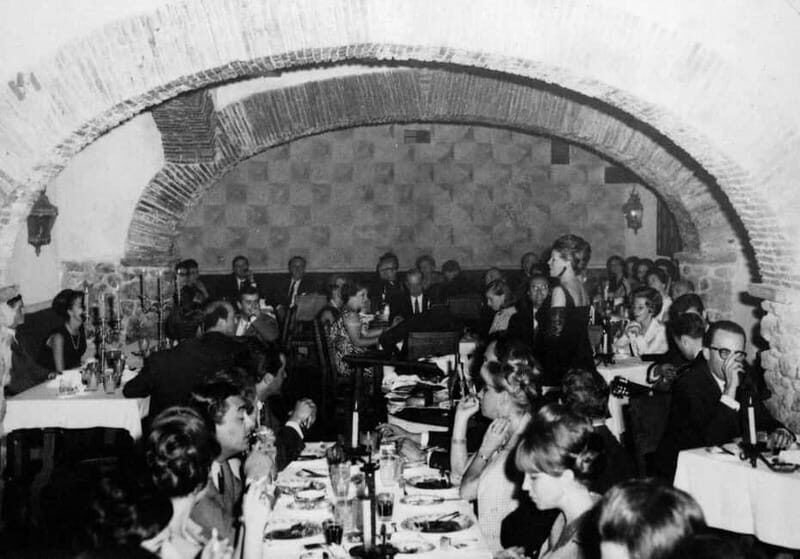 Fado: Guided Historical Tour with Local Dinner - Why This Tour Stands Out