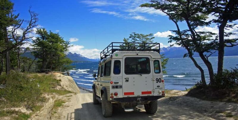 Fagnano and Escondido Lakes Tour by 4WD Vehicle in Ushuaia - FAQ