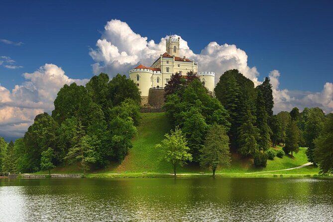 Fairytale Castle & Wine Tasting & Lunch - A Taste of Croatian History and Flavors: Fairytale Castle & Wine Tasting & Lunch