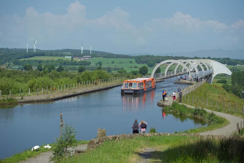 Falkirk: The Falkirk Wheel Boat Trip - Original Tour - Key Points