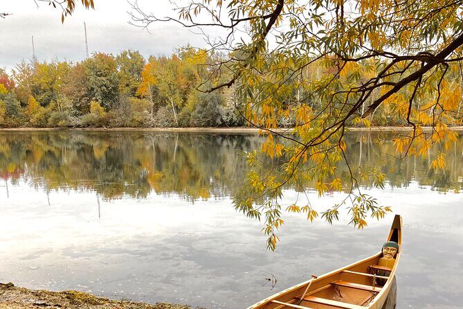 Fall Colours Canoe Tour on the Toronto Islands - Fall Colours Canoe Tour on the Toronto Islands