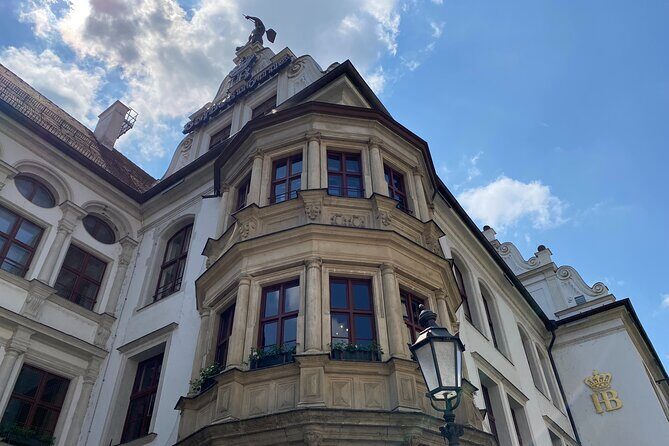 Fall in Love with Munich in a Private Old Town Walking Tour - The Heart of Munich: Marienplatz