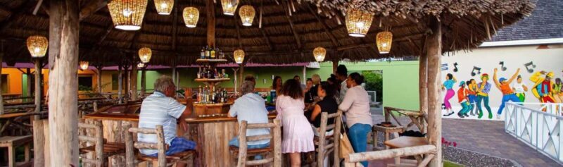 Falmouth Shopping & Power Lunch - Key Points