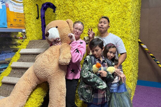 Family Cat Adventure Escape Room - FAQ