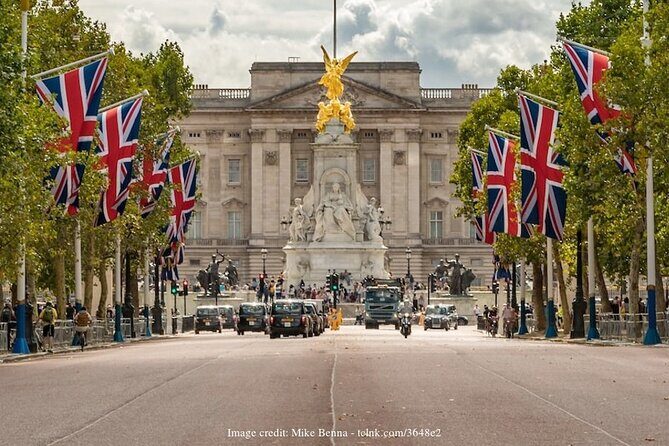 Family-Friendly Royal London: Private Full-Day Highlights Tour - Exploring the Full Itinerary