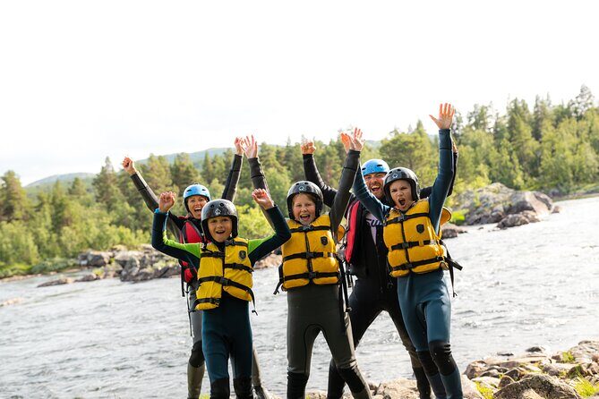 Family-Friendly Whitewater Rafting Experience - level 1 - Practical Questions and Answers