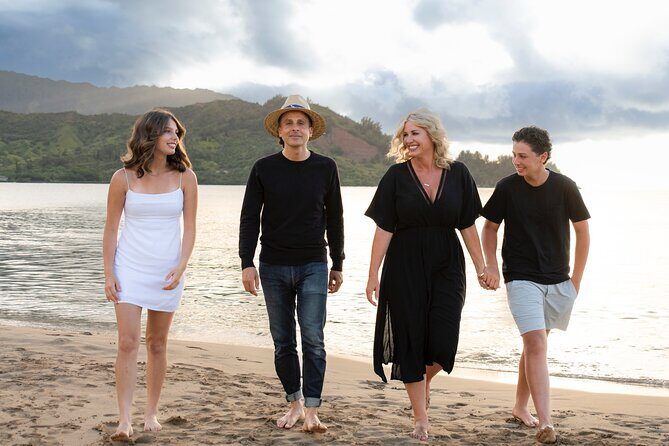 Family Photoshoot On Kauai - Why This Photoshoot Works Well for Travelers