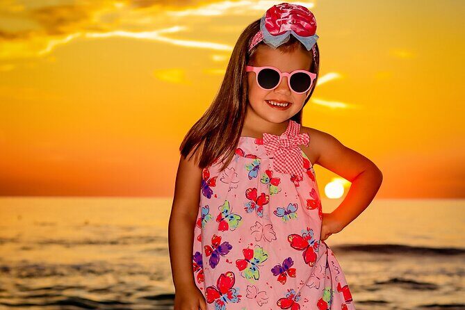 Family Sunset Photos - Family Sunset Photos: A Truly Memorable Beach Portrait Experience