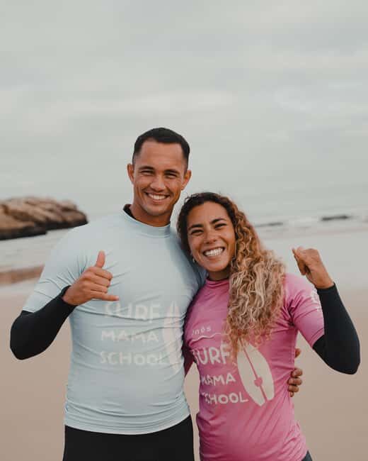 FAMILY SURFING - PENICHE - Family Surfing in Peniche: An Authentic Wave-Riding Experience