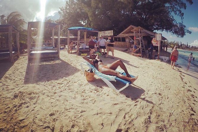 Fantastic Day at Bamboo Blu Beachfront, Ocho Rios - Who Would Enjoy This Tour?