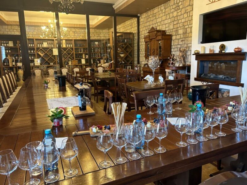 Fantastic wine tour in diferent wineries (Great Hill) - FAQs