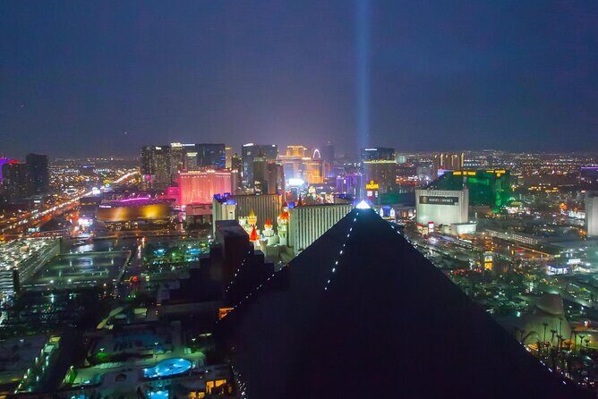 Fantasy: The Strip's Sexiest Tease at the Luxor Hotel and Casino - Key Points: