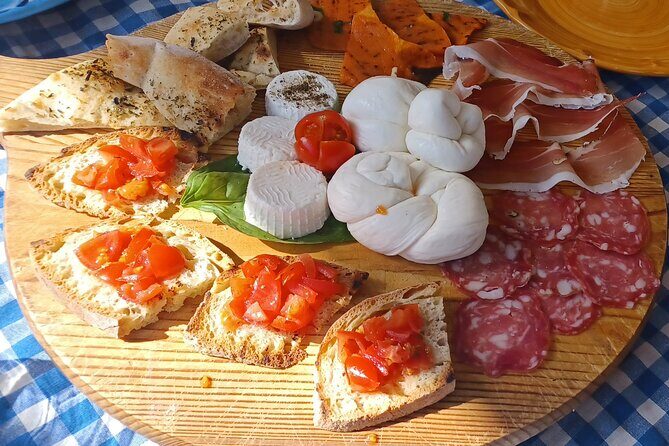 Farm tour with cheese & pizza experience, wine & Limoncello test - FAQ