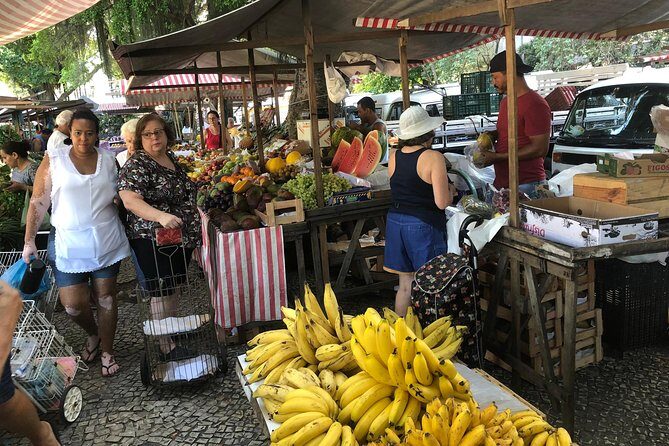 Farmers, Ipanema Handicraft & Northeastern Traditions Markets - Ipanema Farmer’s Market: A Feast for the Senses