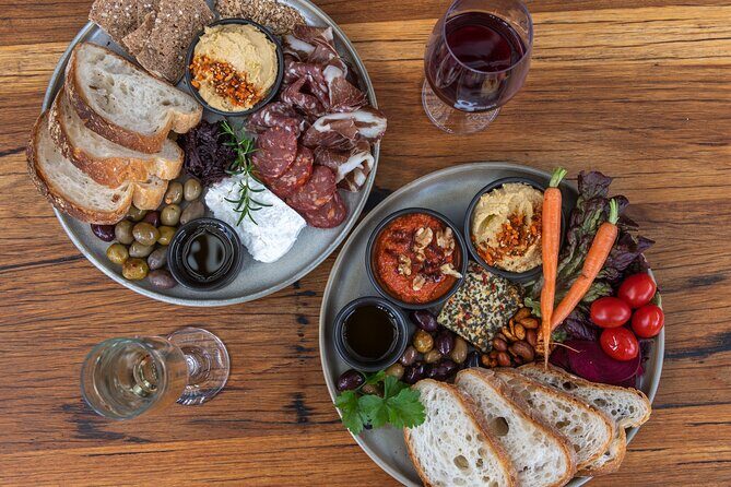 Farmer's Lunch - Food and Wine for 2 adults - Key Points