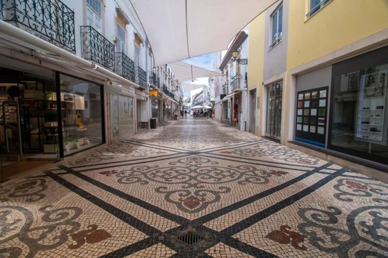 Faro: Private 2-Hour Old & New City Walk with Market Visit - FAQ