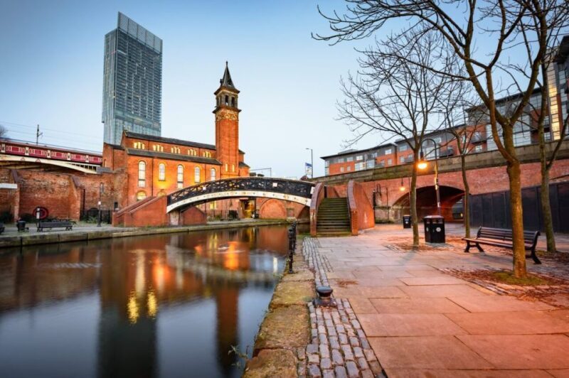 Fascinating Manchester - Private Walking Tour - The Value of a Private Guided Tour