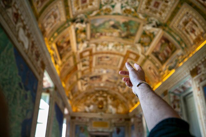 Fast-Access Vatican Museums & Sistine Chapel tour by Tommaso - Key Points