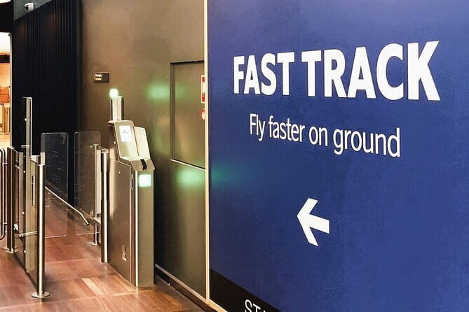 Fast Track VIP Service Tan Son Nhat Airport (Ho Chi Minh-Vietnam) - An In-Depth Review of the VIP Fast Track Experience