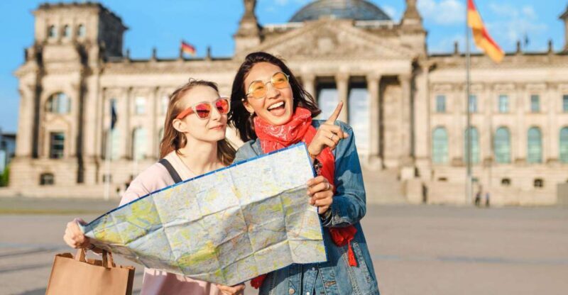Fast Track Wawel Castle and Old Town Tour with Transfers - Why This Tour Offers Great Value