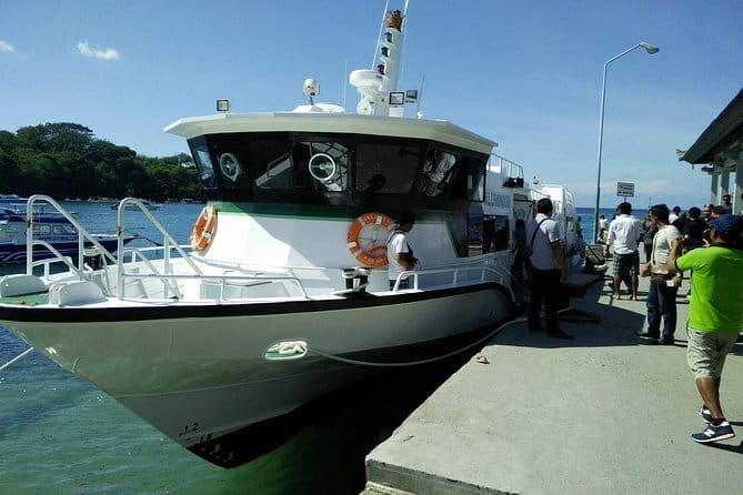 Fastboat to Gili Trawangan or Gili Air - An In-Depth Look at the Fast Boat Experience