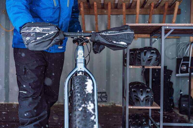 Fatbike rental - Au Canal-de-Lachine - Exploring Montreal on a Fatbike: Au Canal-de-Lachine