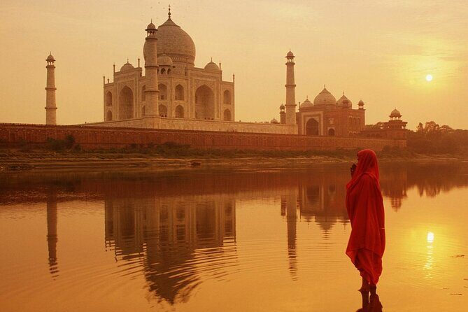 Fatehpur Sikri and Taj Mahal Day Trip from Jaipur - Key Points