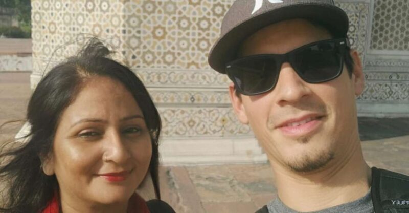 Fatehpur sikri tickets with english speaking guide - FAQ