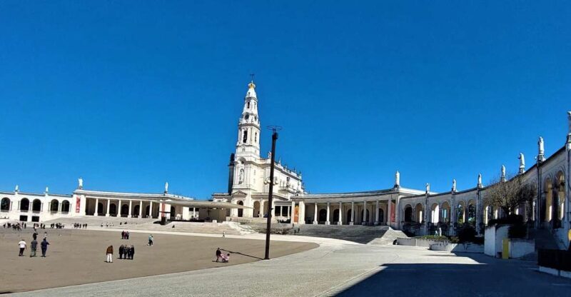 Fátima, Alcobaça and Nazaré Full Day Private Tour - Practical Details and Tips