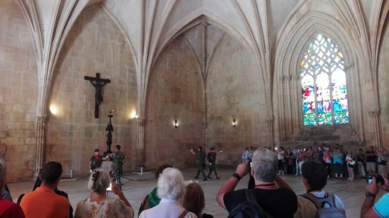 Fátima, Batalha, Alcobaça, Nazaré and Óbidos Private Tour - A Deep Dive into the Fátima, Batalha, Alcobaça, Nazaré, and Óbidos Tour