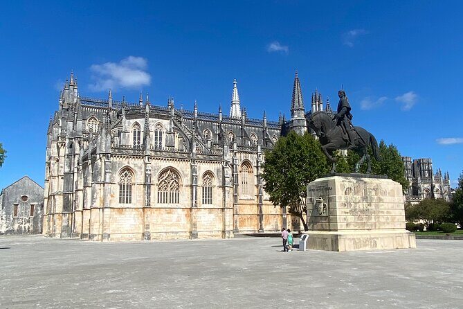 Fatima, Batalha, Nazare and Obidos Full Day Tour from Lisbon - Key Points