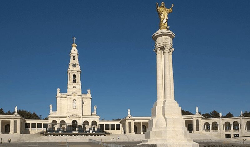Fatima, Batalha, Nazaré and Óbidos: Private Full Day Tour - Fatima, Batalha, Nazaré, and Óbidos: Private Full Day Tour