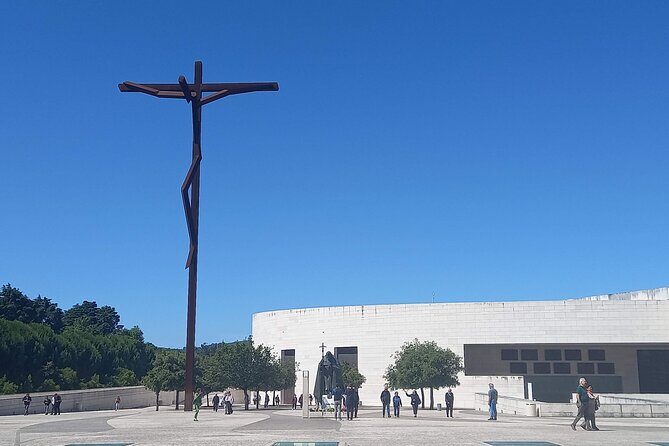 Fatima- Nazare-Obidos private tour from Lisbon or Cascais - Key Points