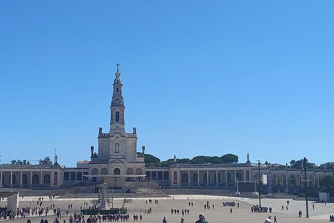 Fatima- Nazare-Obidos private tour from Lisbon or Cascais - In-Depth Review of the Tour Experience