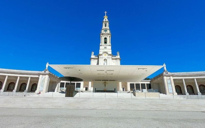 Fátima :the most important religious cathedral in Portugal - What to Expect During Your Visit