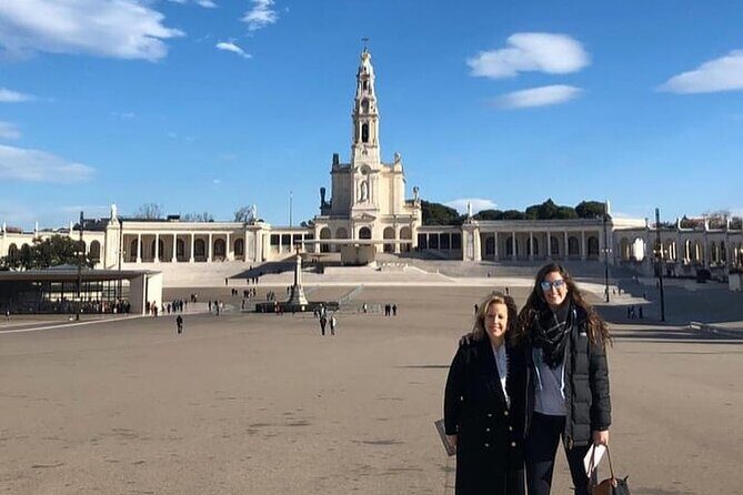 Fatima, Valinhos, Battle monastery, Nazare, Obidos Private tour - Key Points