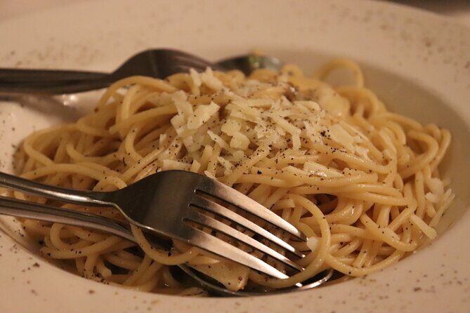 Federal Hill Dinner Stroll A Guided Italian Culinary Experience - Who Will Enjoy This Tour Most?