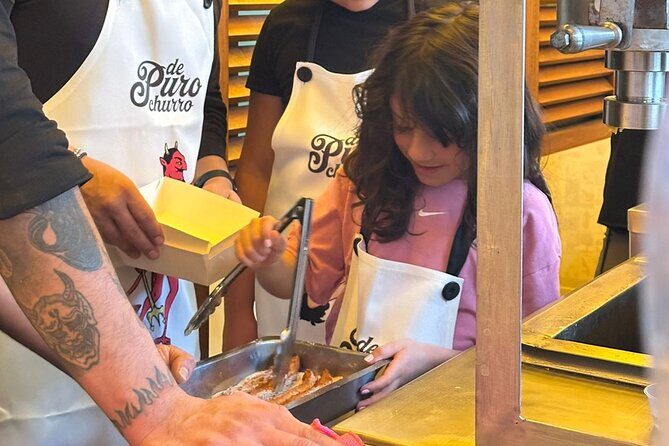 Feel like a Churro Master in our Shop - Who Should Take This Tour?