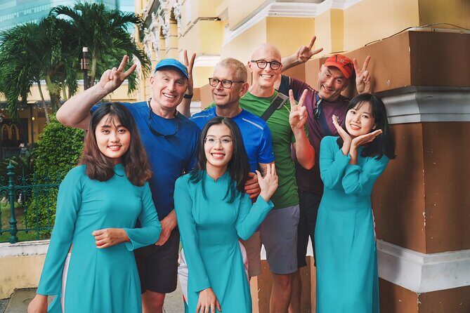 FEMALE TOUR GUIDE | Private Street Food & Sightseeing By Scooter - Who Is This Tour Best For?