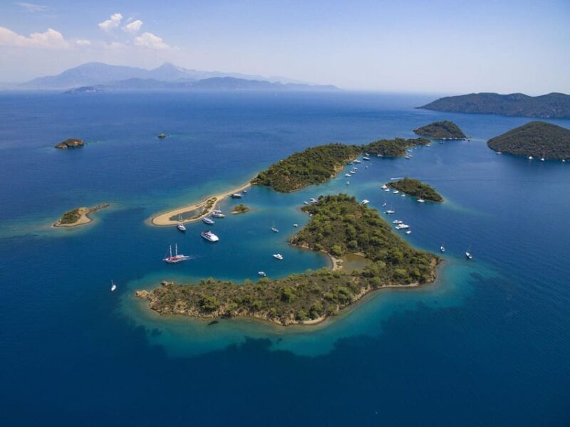 Fethiye: 12 Islands Boat Tour with Lunch and Hotel Pickup - Who Would Love This Tour?