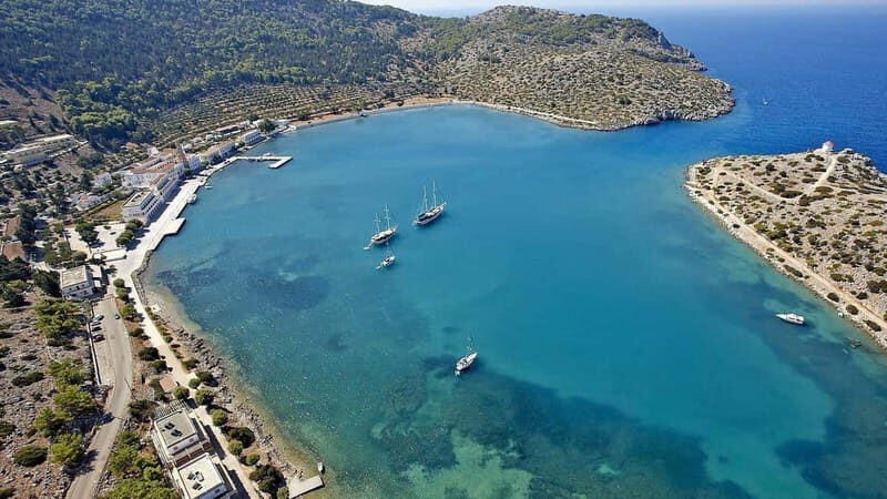 Fethiye: 12 Islands Boat Tour with Lunch and Hotel Transfer - Key Points