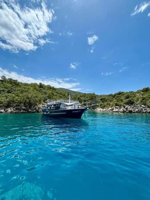 Fethiye Blue Voyage: Hidden Azure Bays w/ Snorkeling & Lunch - The Food: A Hearty, Fresh Lunch