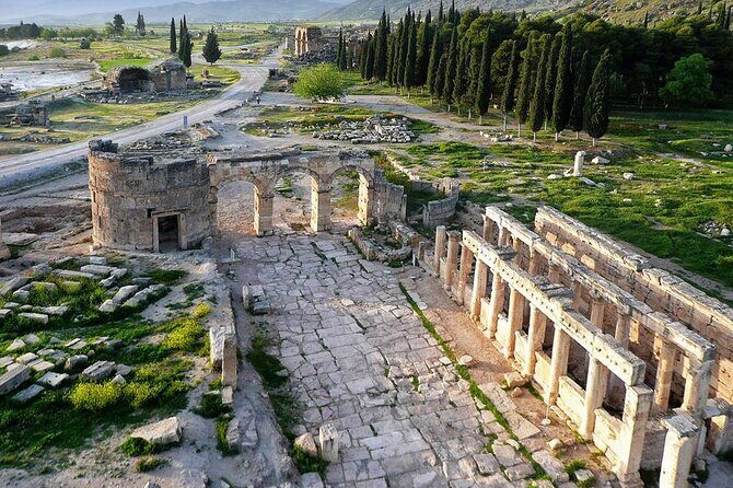 Fethiye Pamukkale Hierapolis Day Tour w/ Meals & Hotel Pickup - FAQ