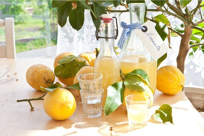 Fifty Shades of Lemon - Who Will Love This Tour?