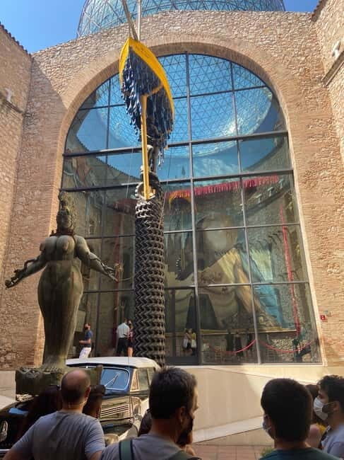 Figueres: Dalí Theater-Museum Guided Tour - FAQ