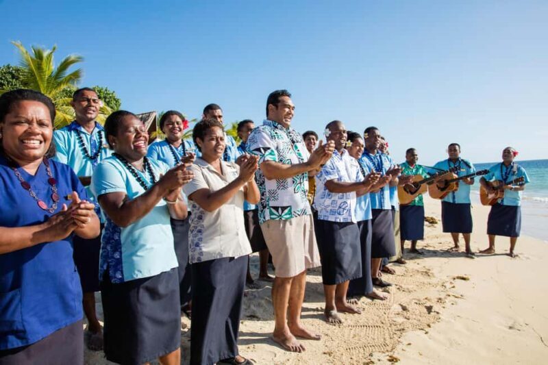 Fiji: Castaway Island Resort Day Cruise with Lunch - The Real Value of the Tour
