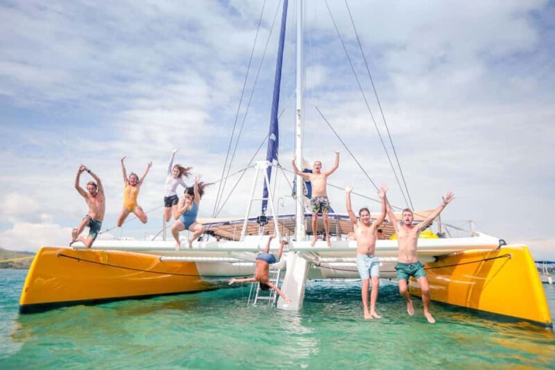 Fiji: South Sea Sailing Experience with Lunch & Drinks - Discovering the Mamanuca Islands on a Custom Sailing Catamaran
