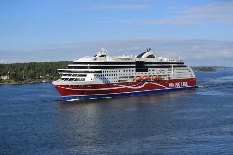 Finland: Private Tour by Car with Arabic-Speaking Guide - Exploring Finland with a Private Arabic-Speaking Guide