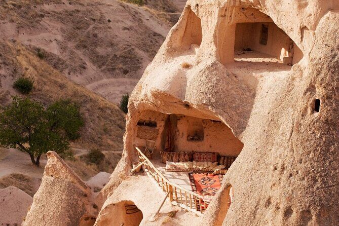 Fire of Anatolia - Istanbul, Cappadocia, Pamukkale, Ephesus, Troy - Practical Aspects and Value